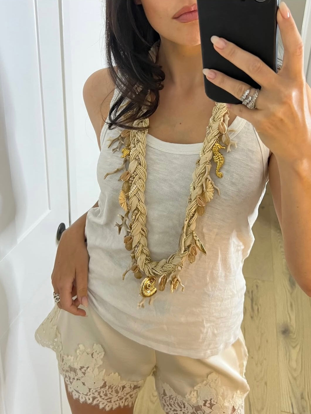 CORAL RAFFIA LONG NECKLACE