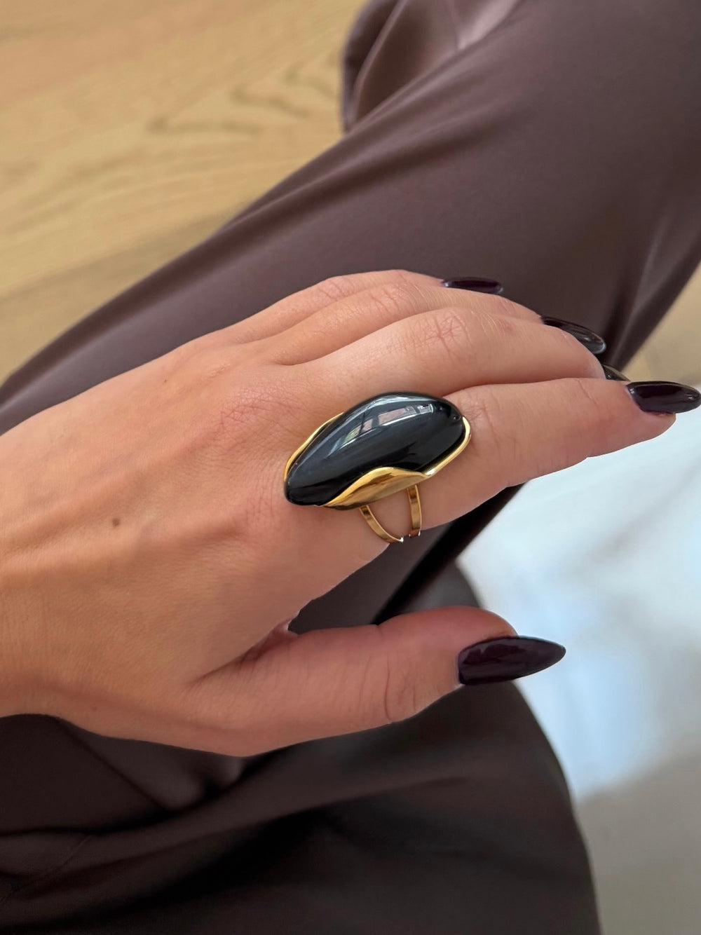 BLACK GEM RING