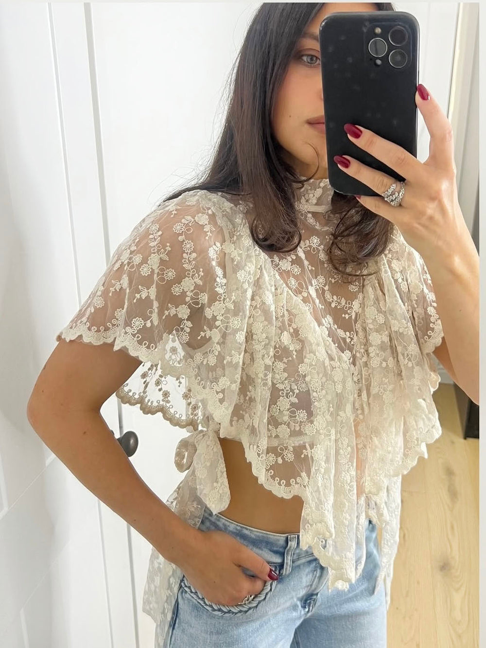 LACE TIE TOP CREAM