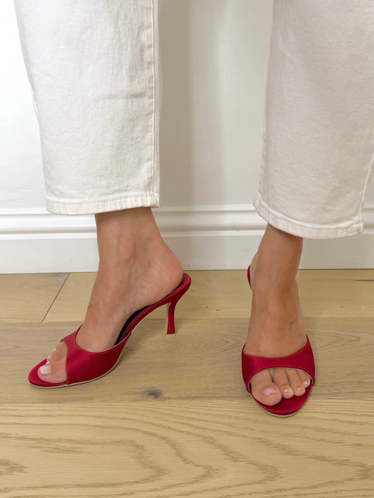 LUPITA HEEL RED