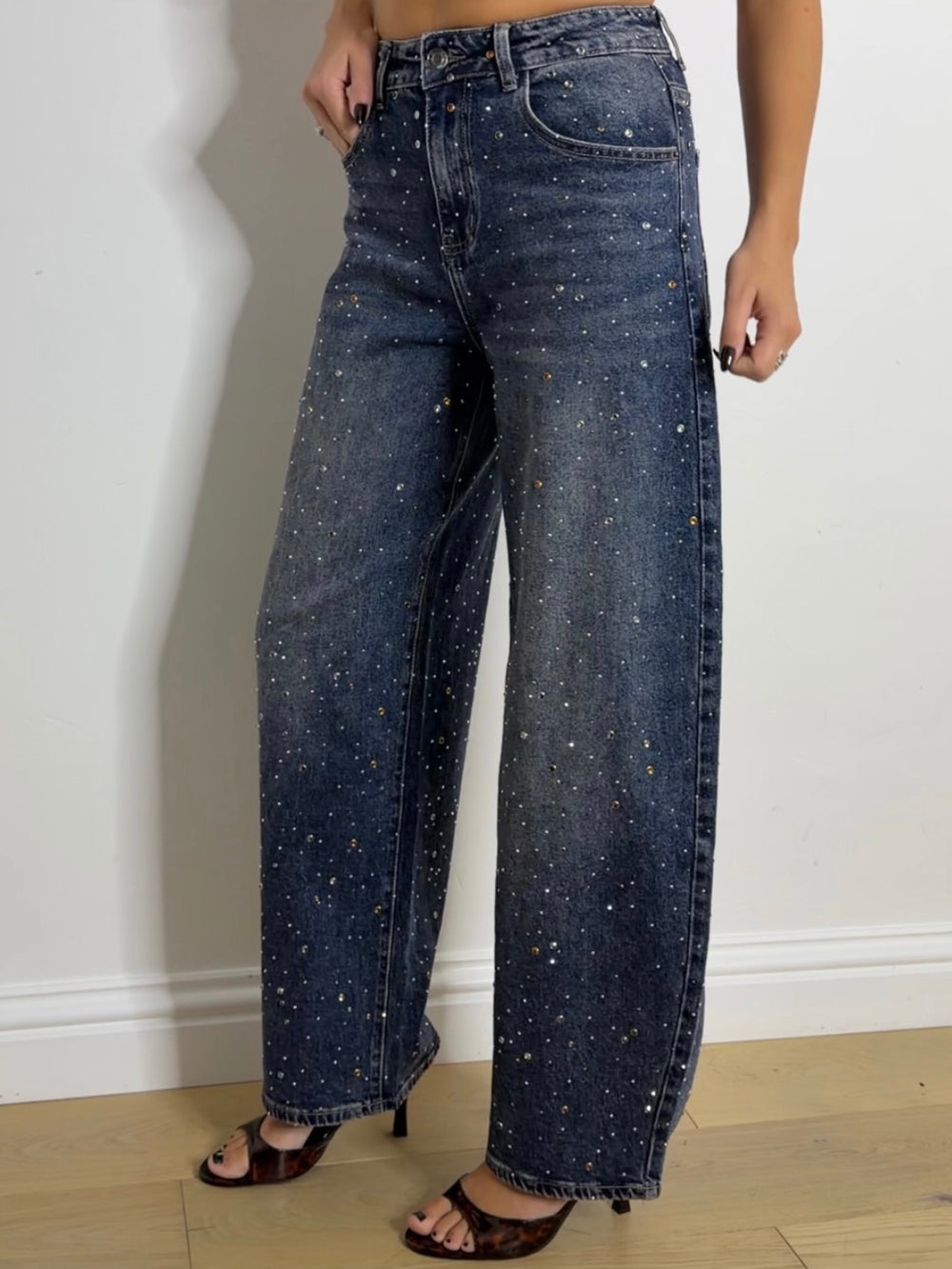 VINTAGE STUD BARREL DENIM