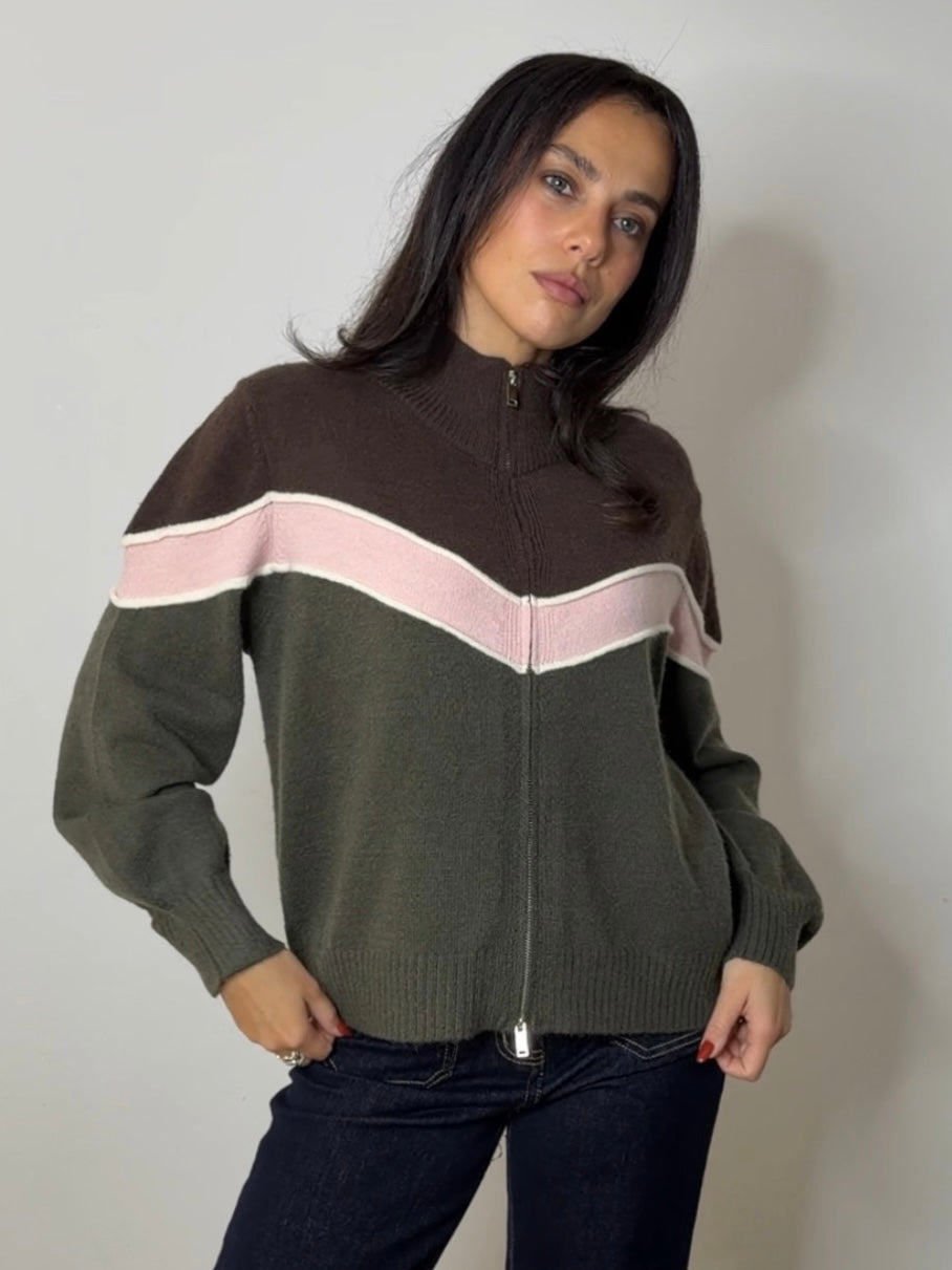 KNITTED PANEL ZIP