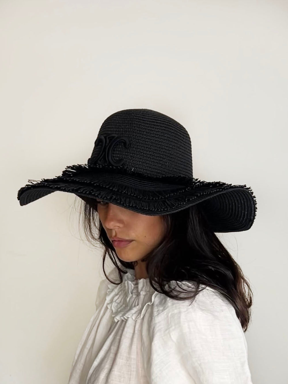EMBLEM SUN HAT BLACK