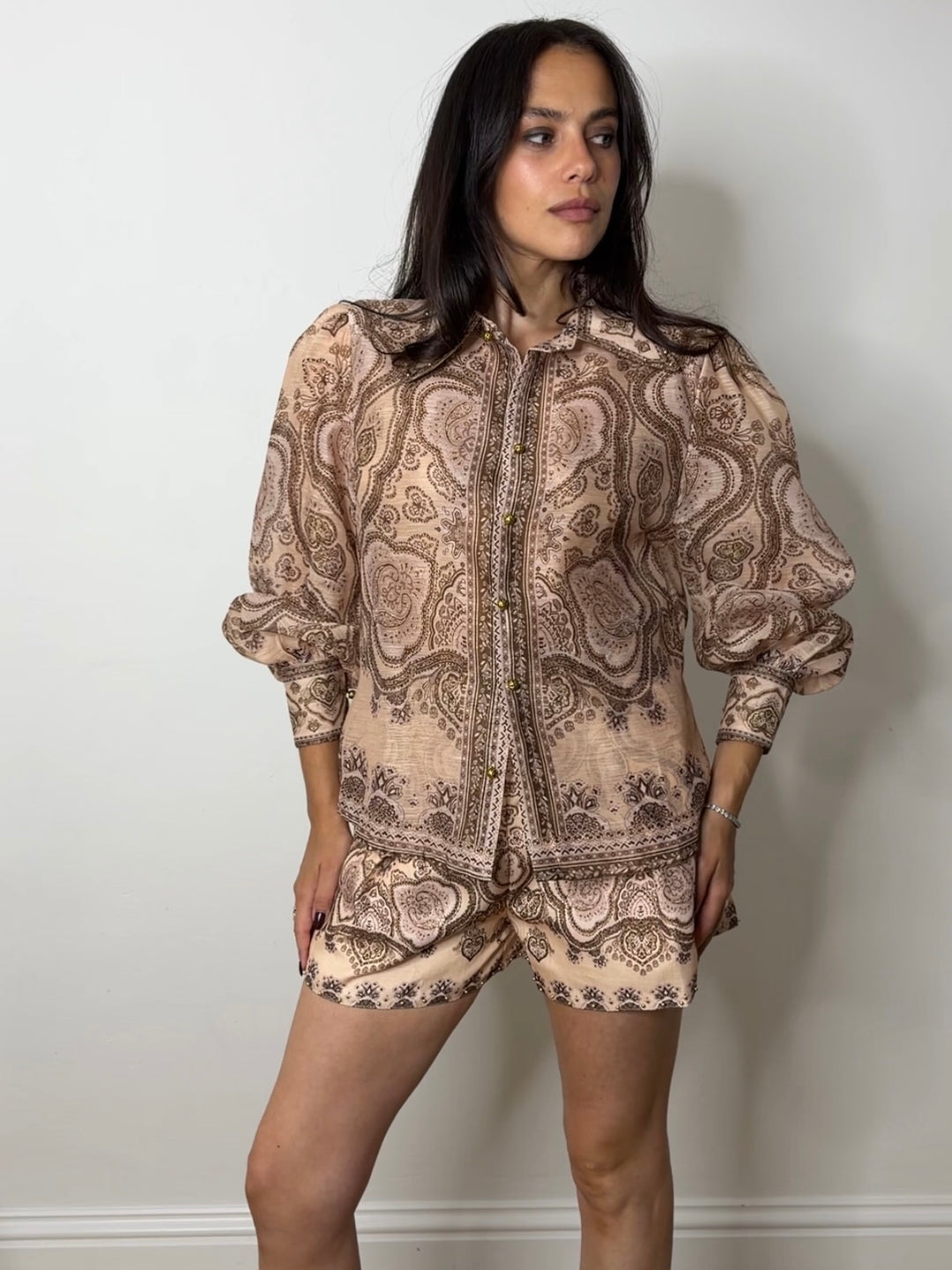 ANTIBE SHORT SET