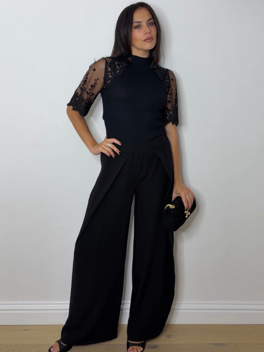 LACE SLEEVE KNIT