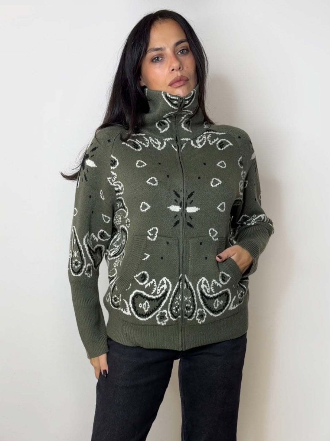 BANDANA ZIP BOMBER