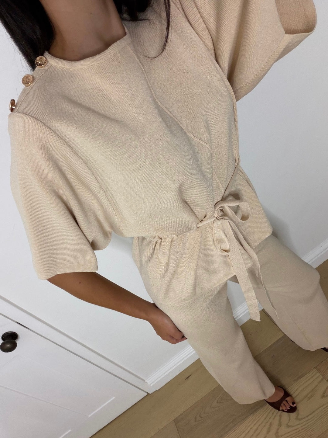 LAYLA TIE SET BISCUIT