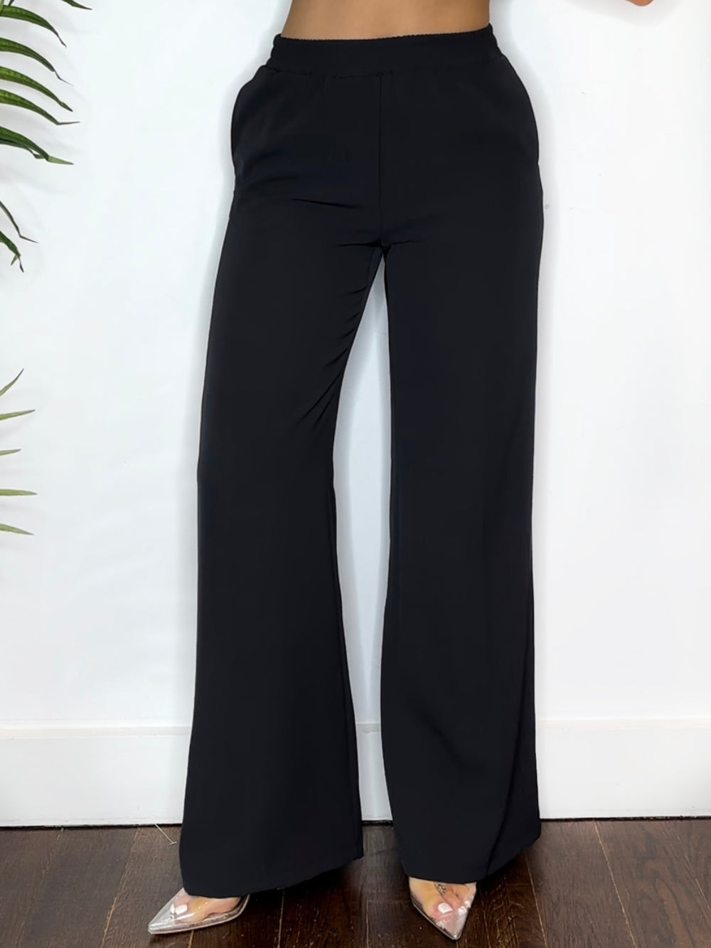 CREPE PALAZZO BLACK
