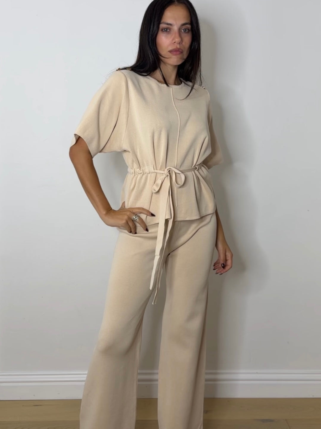 LAYLA TIE SET BISCUIT