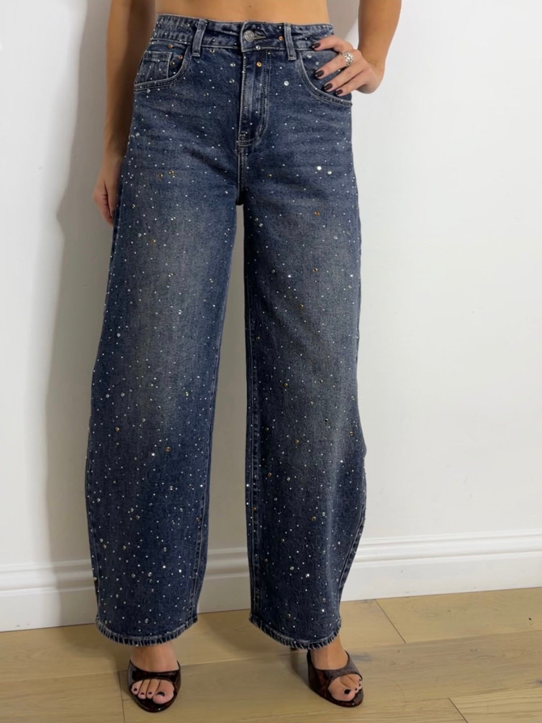 VINTAGE STUD BARREL DENIM
