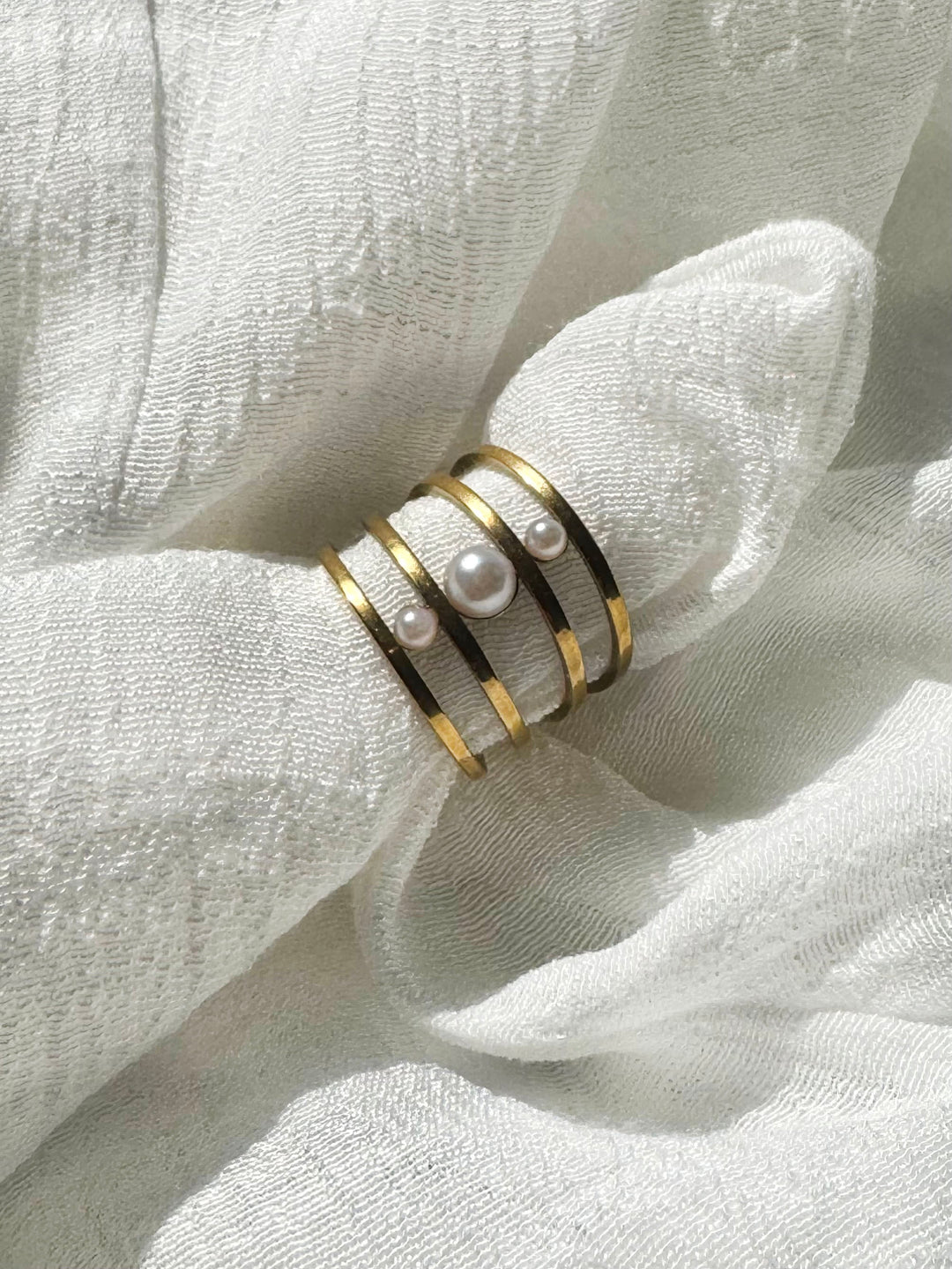 PEARL RING