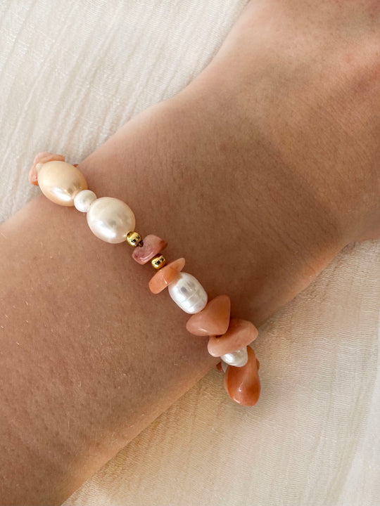 PEARL &amp; STONE CORAL BRACELET