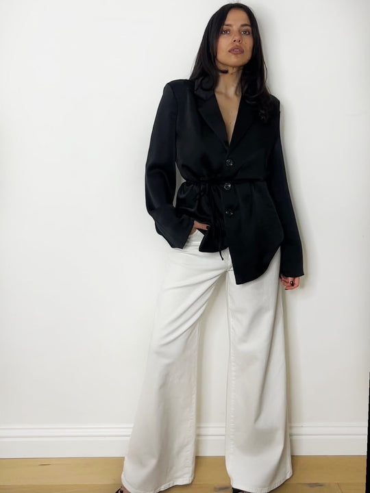 SATIN TIE BLAZER BLACK