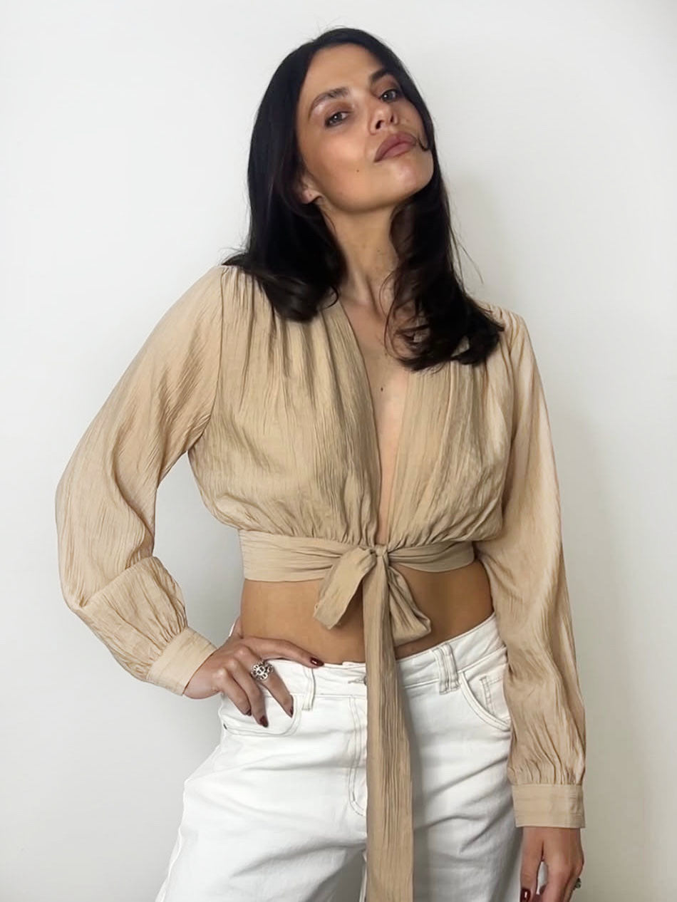 PLUNGE TIE TOP CAMEL