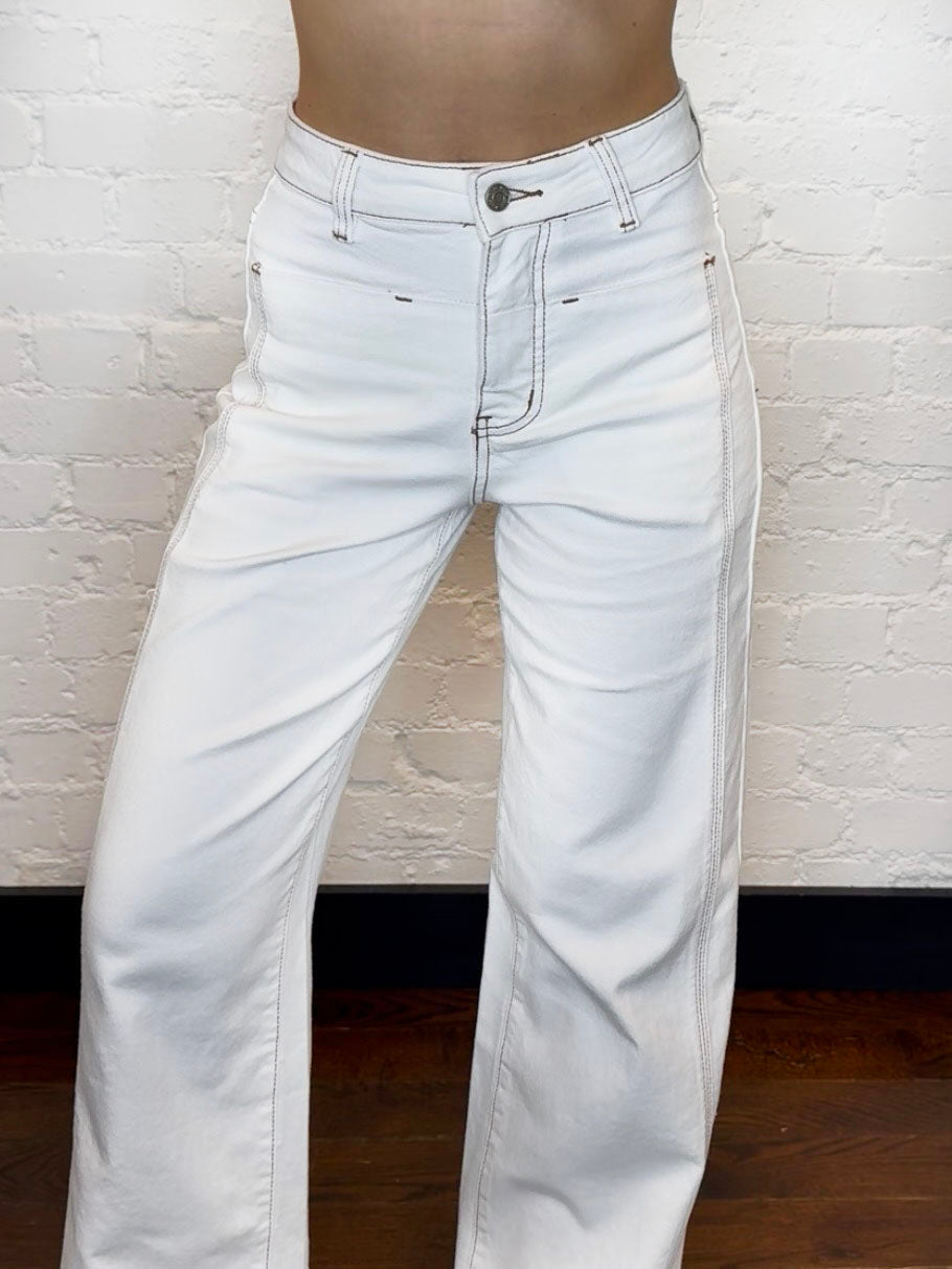 STITCH DETAIL DENIM JEANS WHITE