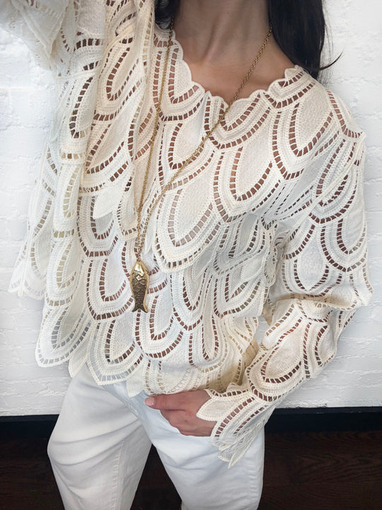 CROCHET PETAL TOP CREAM