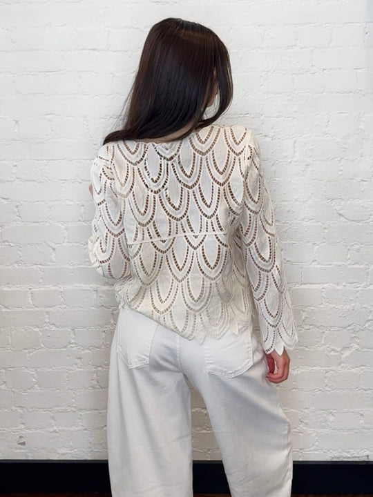 CROCHET PETAL TOP CREAM