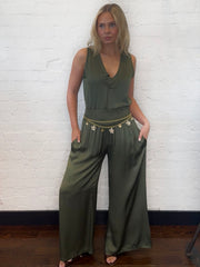 SILKY V PALAZZO SET KHAKI