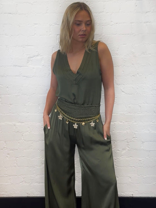 SILKY V PALAZZO SET KHAKI