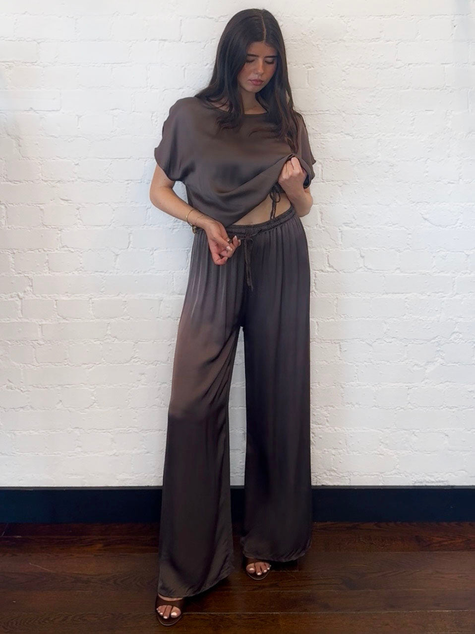 SILKY DRAWSTRING SET CHOC