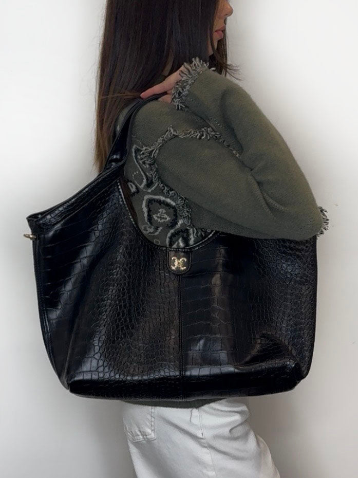 EMBLEM CROC BAG BLACK