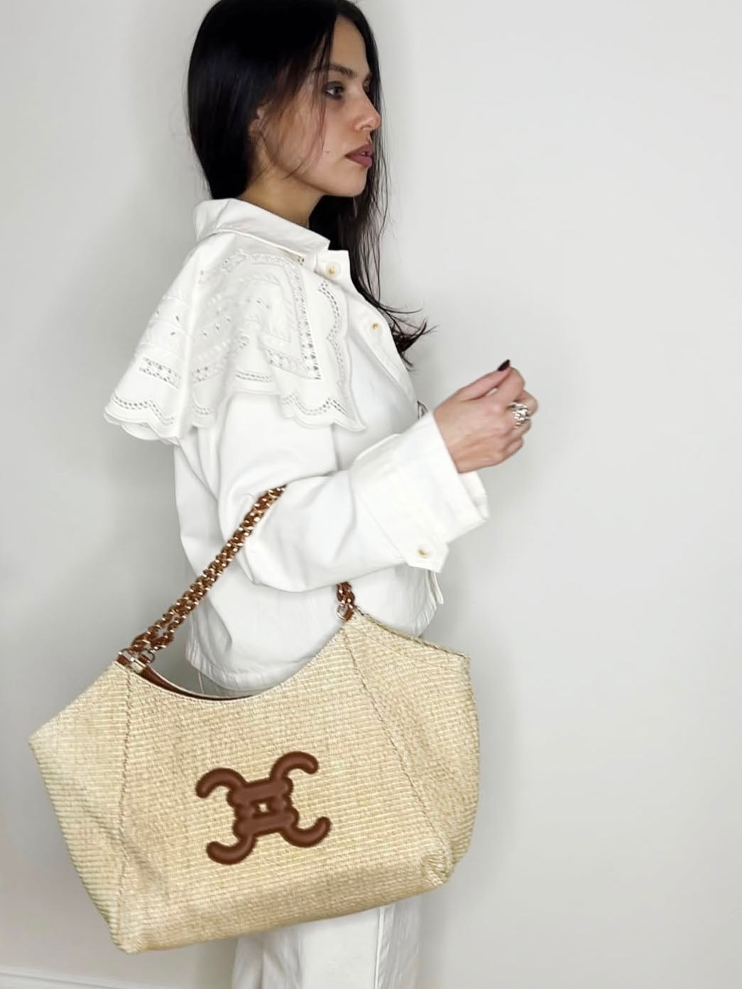 LOGO RAFFIA CHAIN BAG TAN