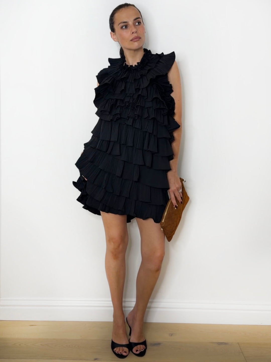 LARA RUFFLE DRESS BLACK