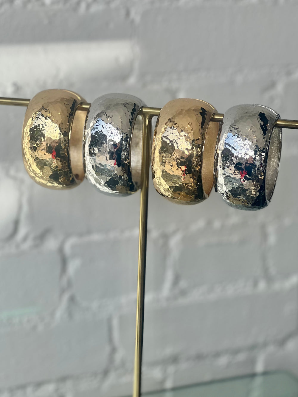 HAMMERED BANGLE