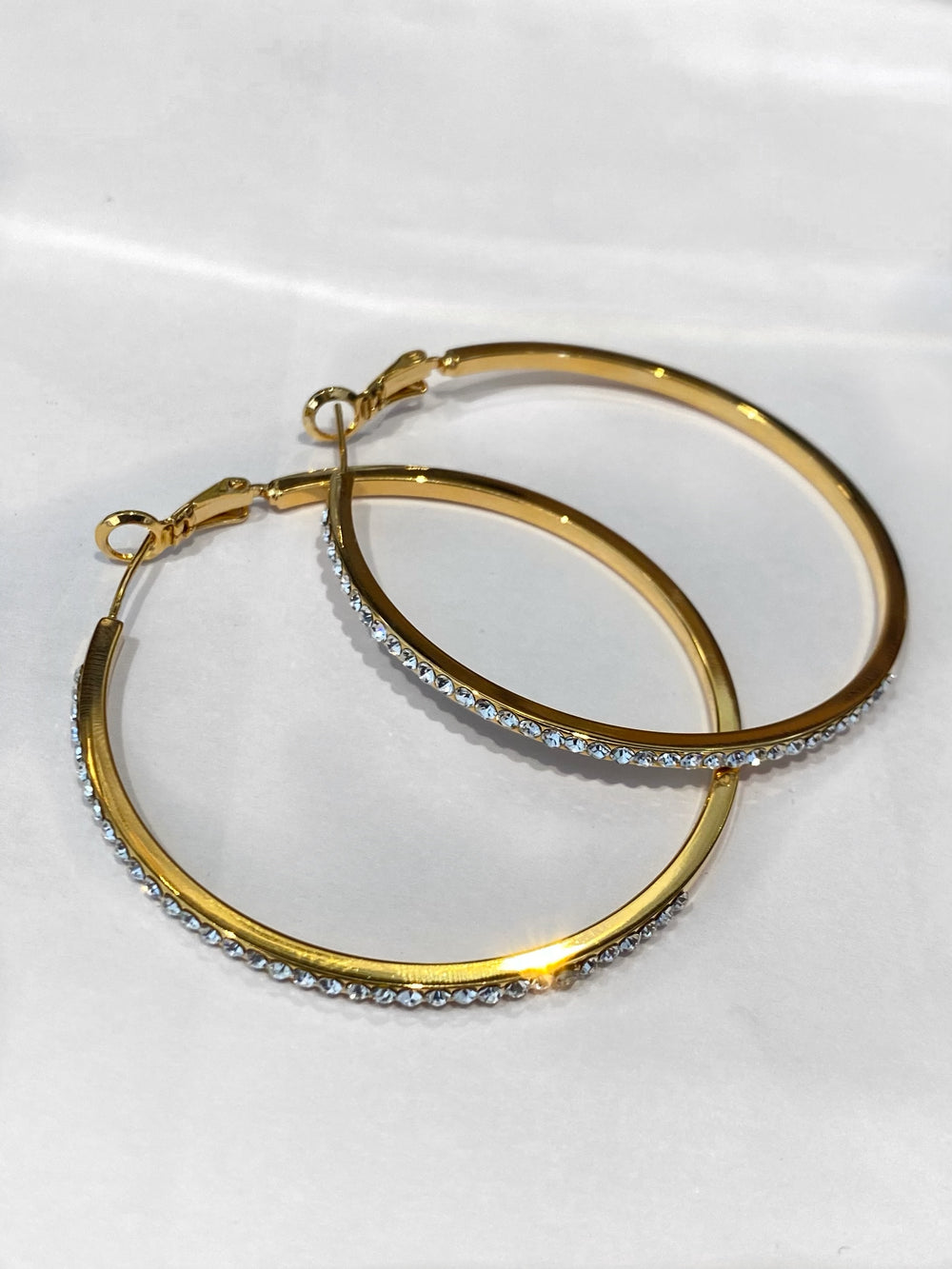 LARGE DIAMANTÉ HOOP GOLD